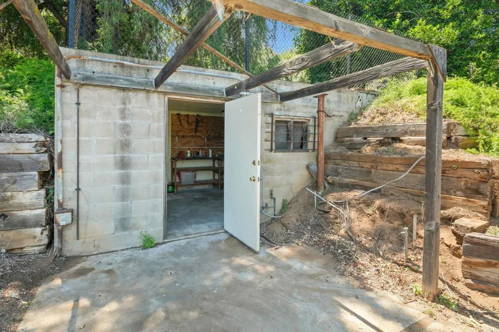 main property photo 54