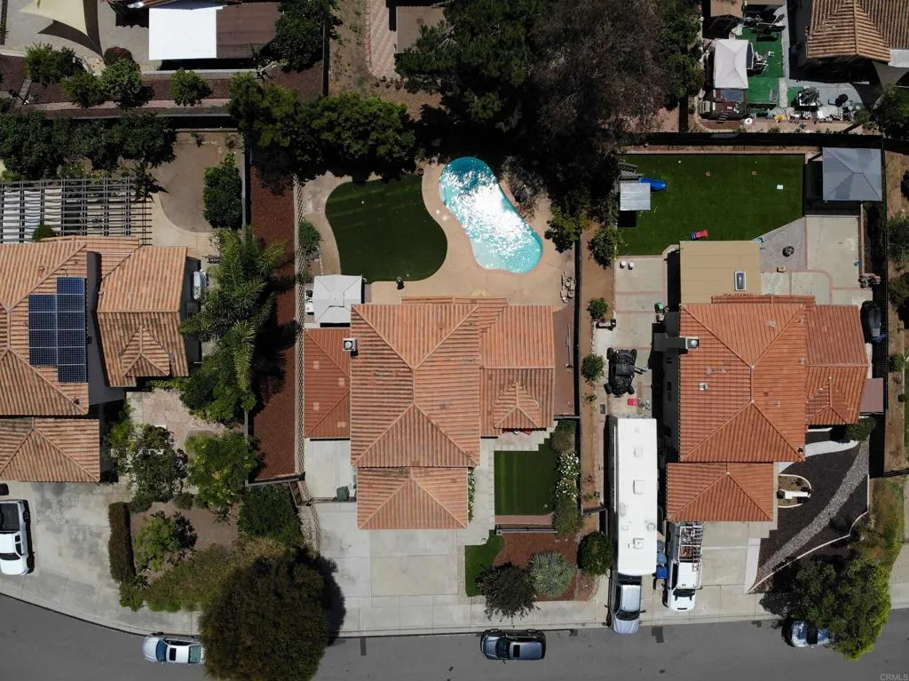 main property photo 49