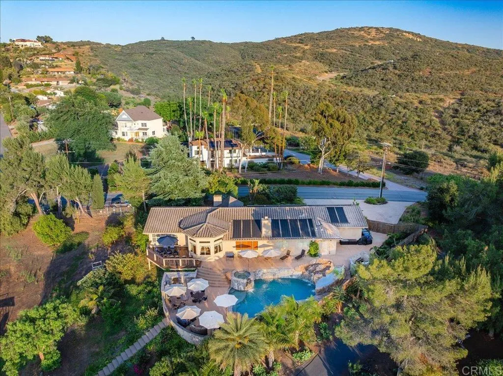 main property photo 67