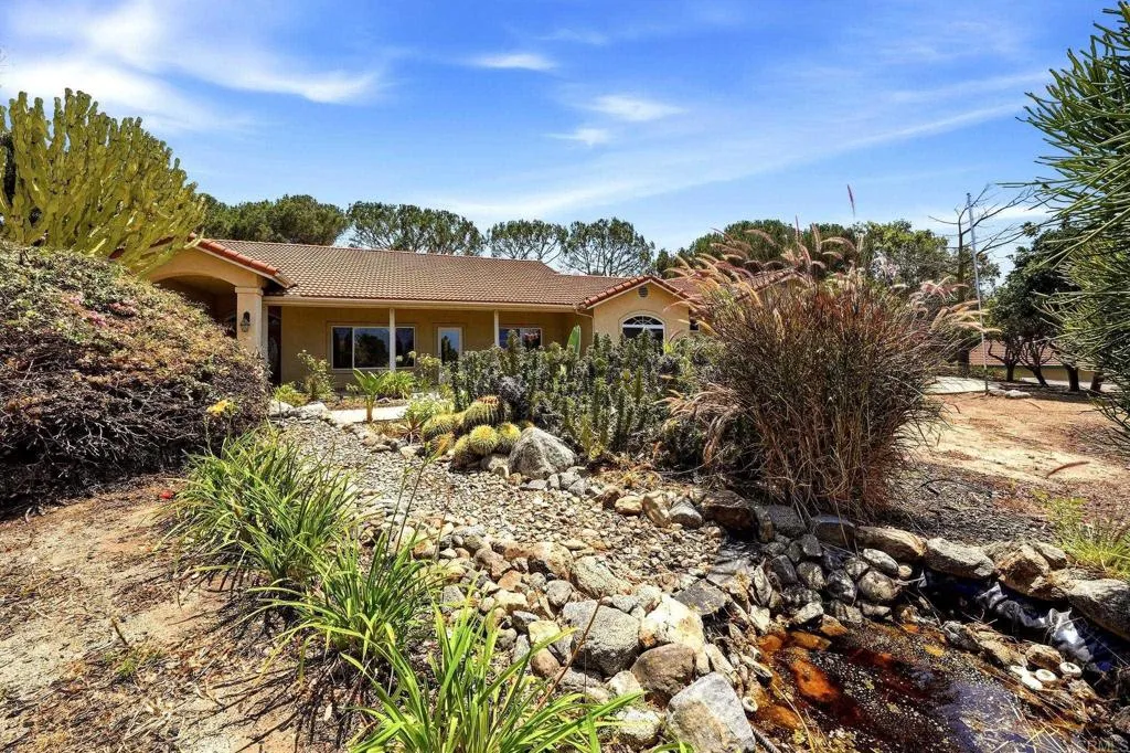 main property photo 46