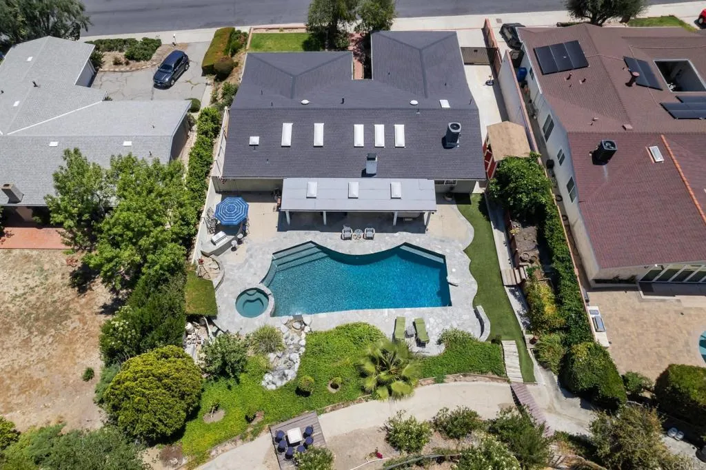main property photo 68