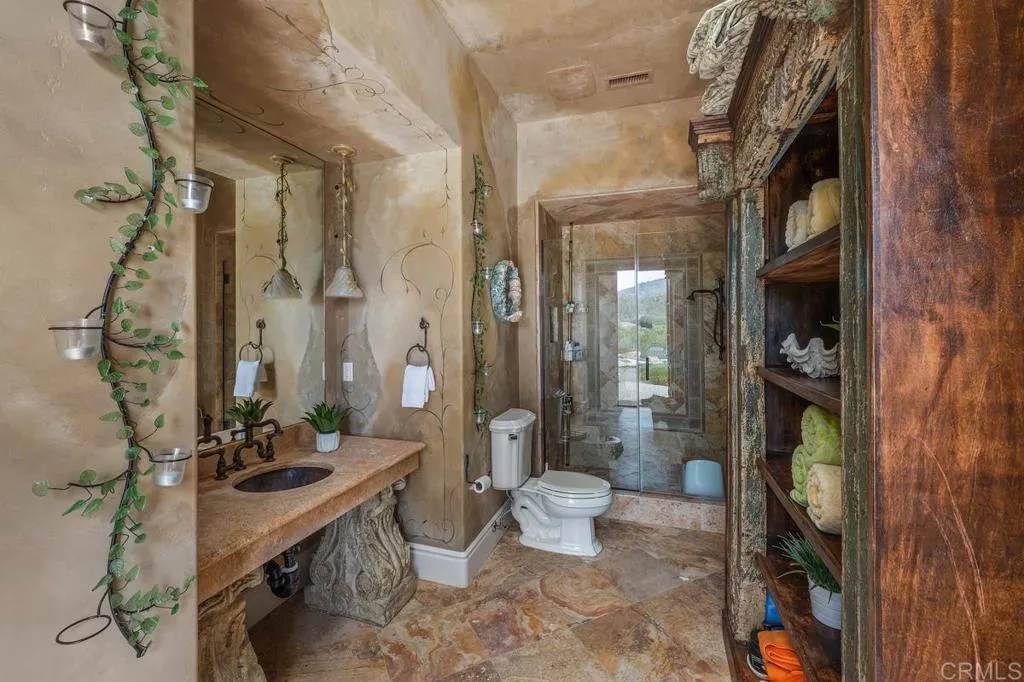 main property photo 51