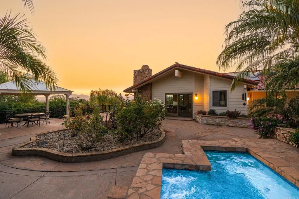 main property photo 58