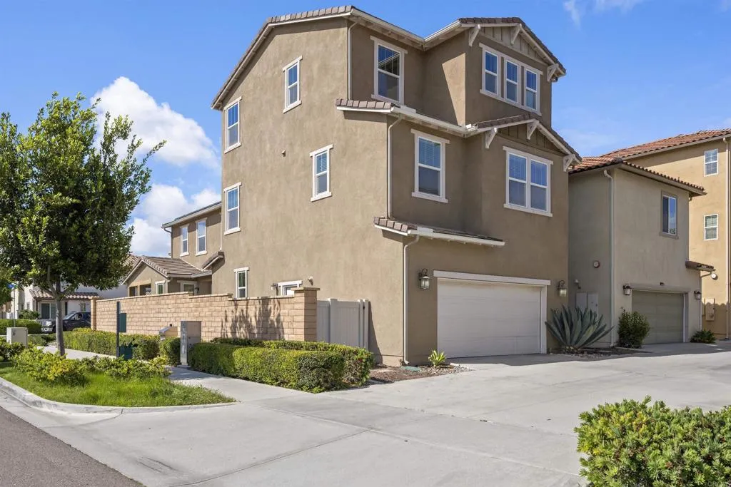 main property photo 58