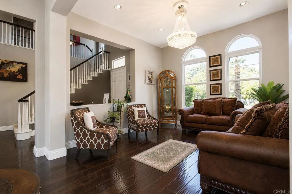 main property photo 12