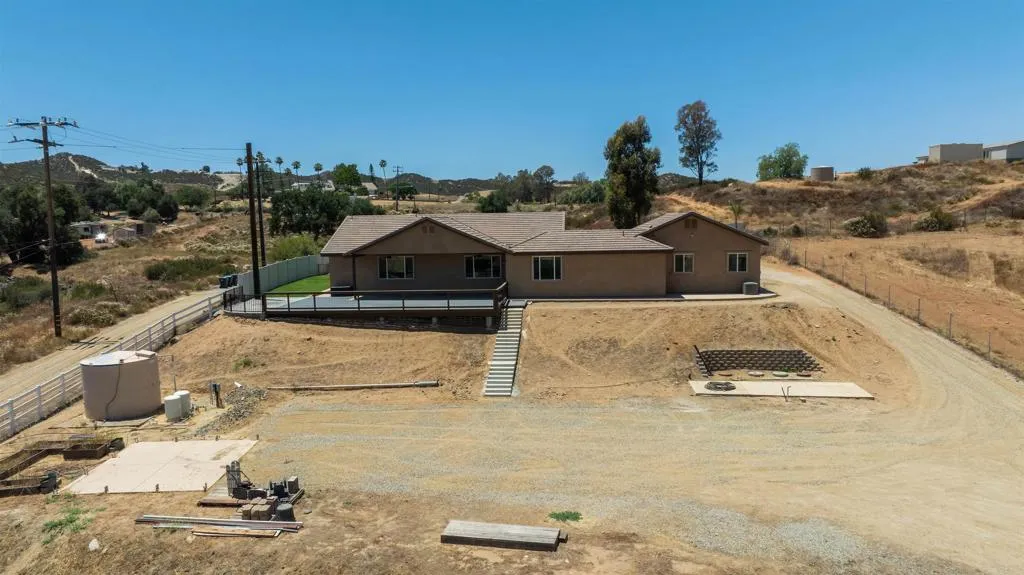 main property photo 60