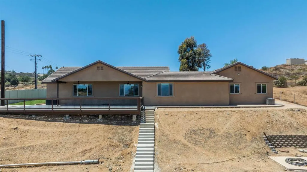 main property photo 63