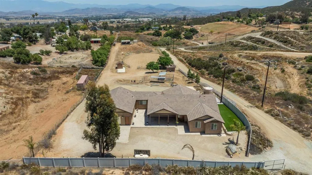 main property photo 64