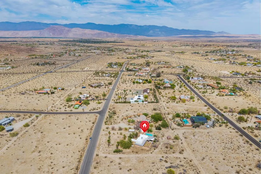 main property photo 46