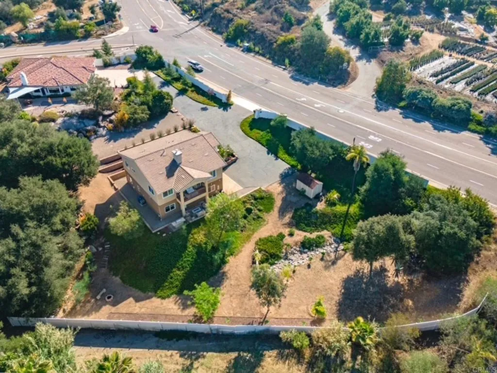 main property photo 70
