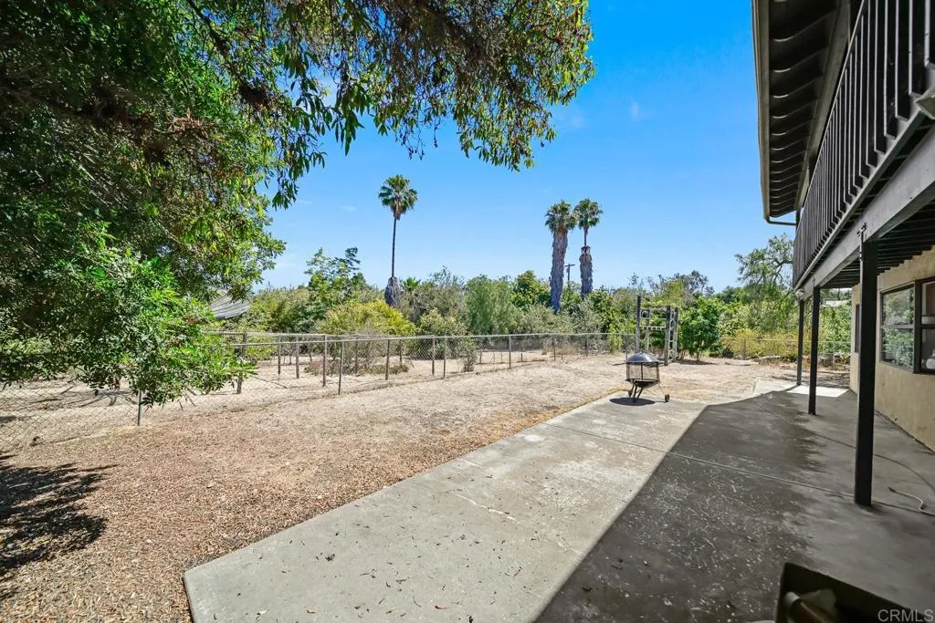 main property photo 39