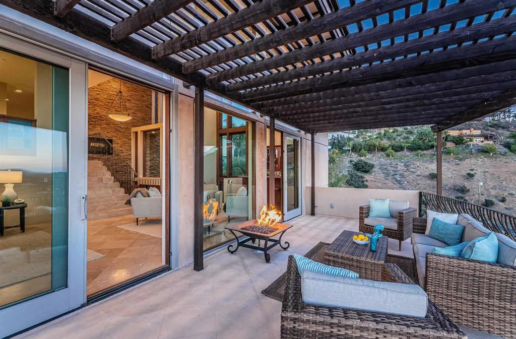 main property photo 15