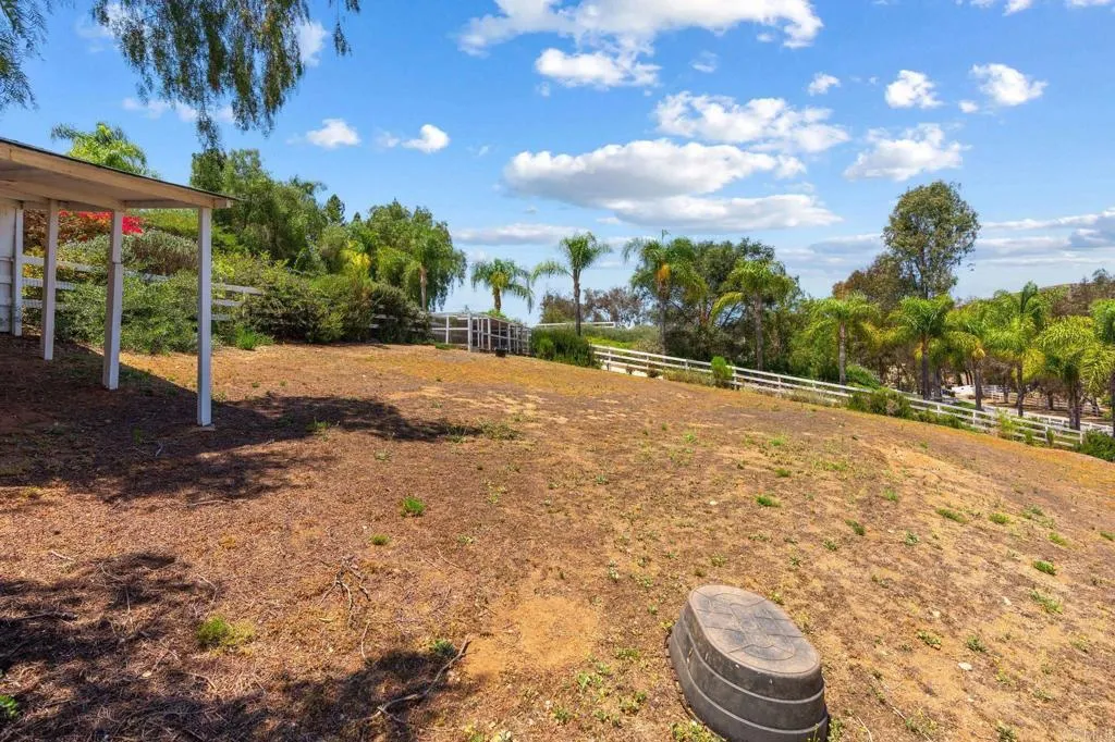 main property photo 50