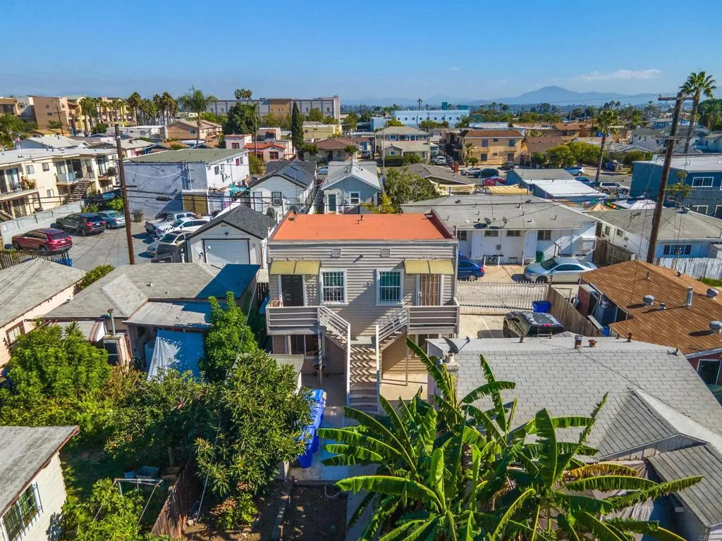 main property photo 10
