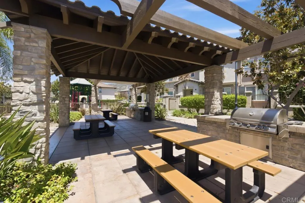 main property photo 66