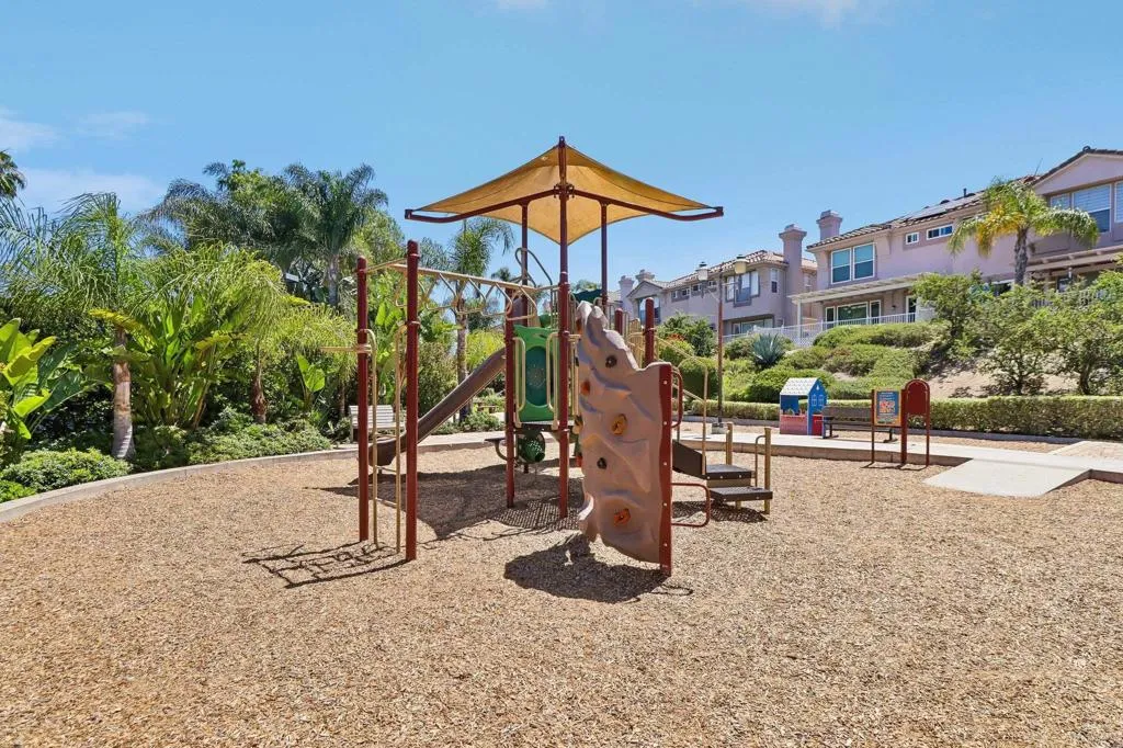 main property photo 72