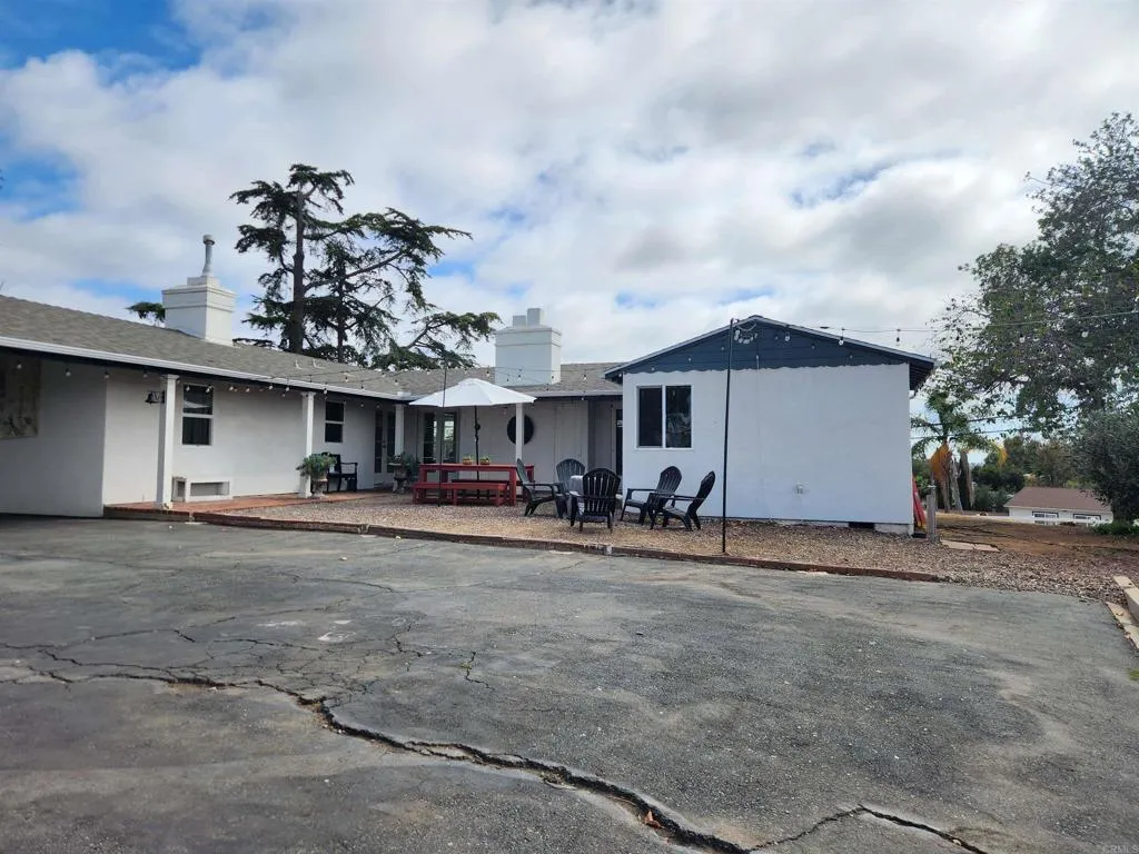 main property photo 29