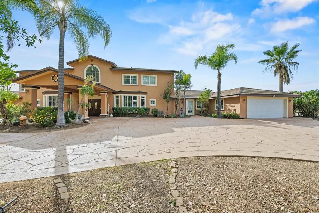 main property photo 41