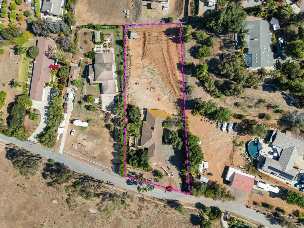 main property photo 37