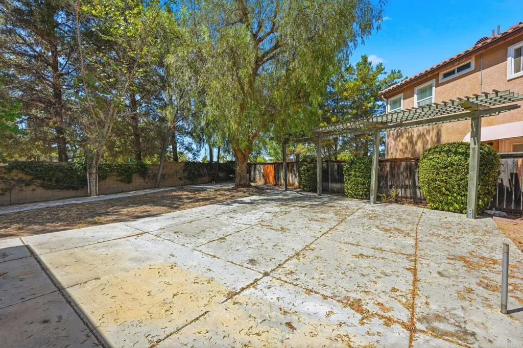 main property photo 44