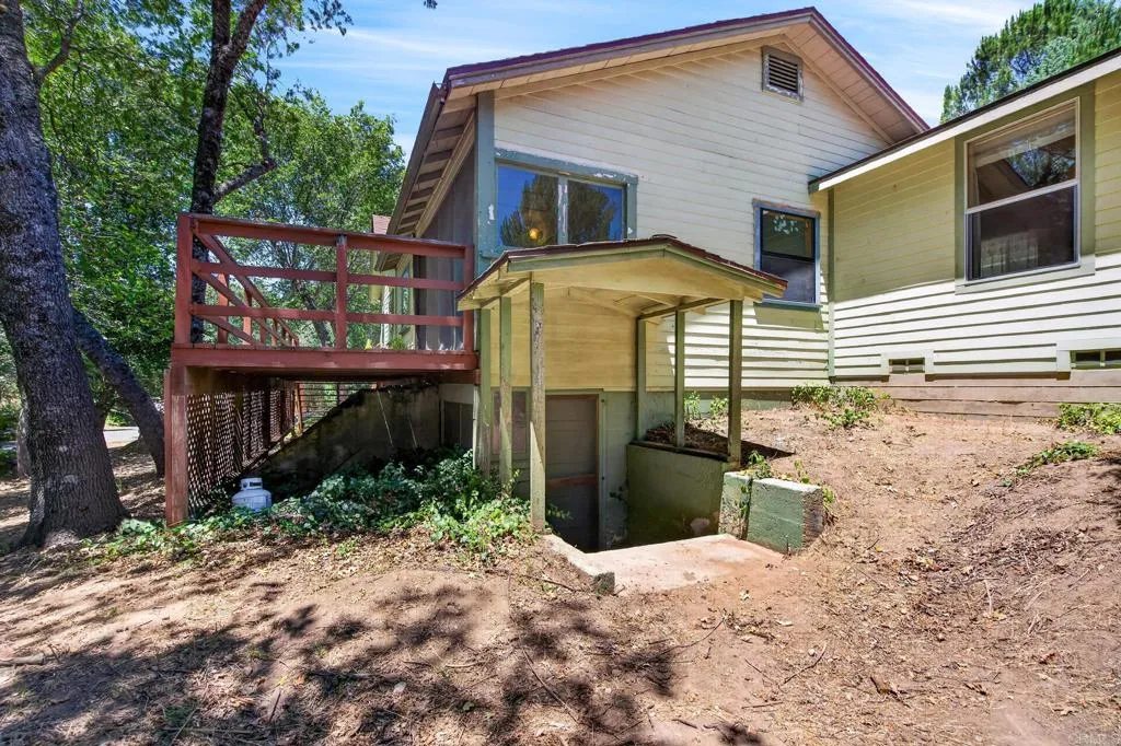 main property photo 26
