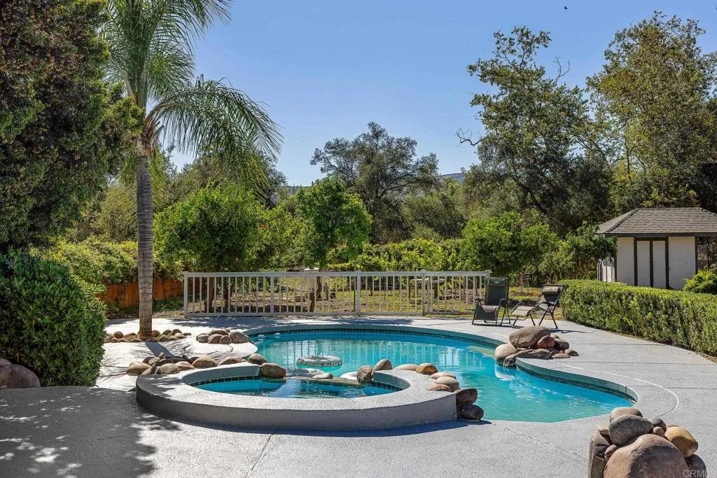 main property photo 46