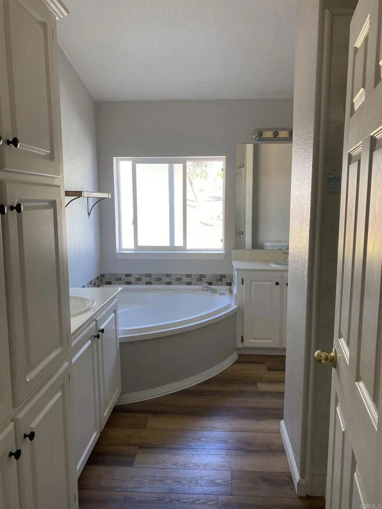 main property photo 58