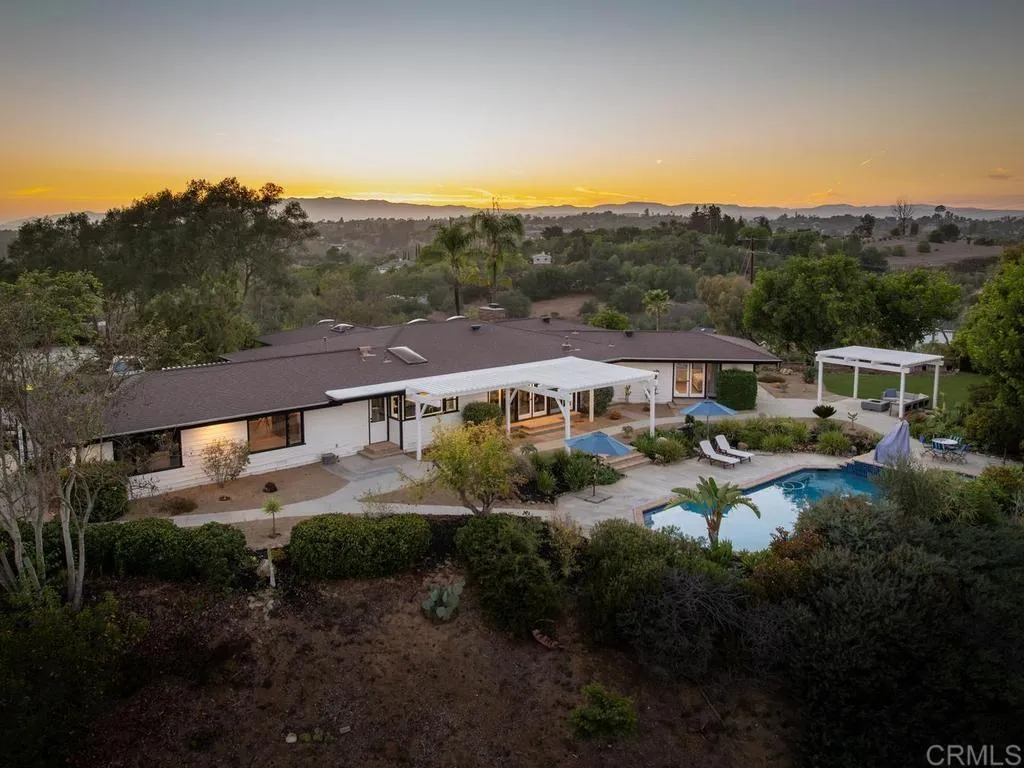 main property photo 60