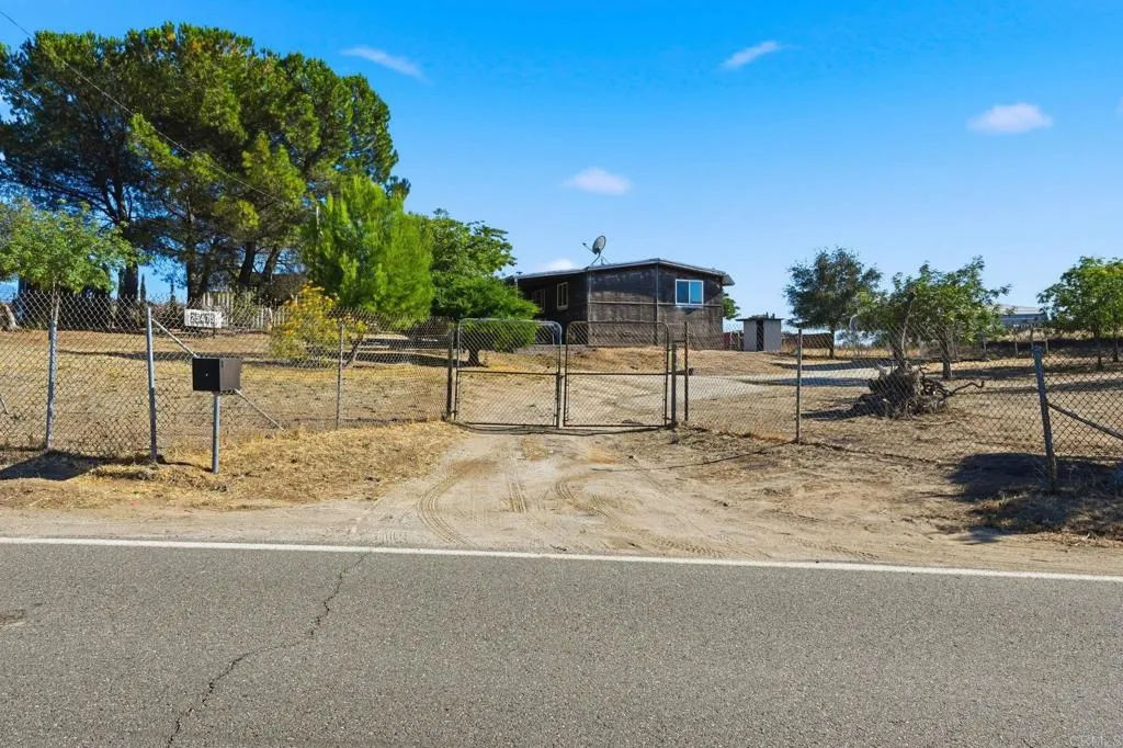 main property photo 51