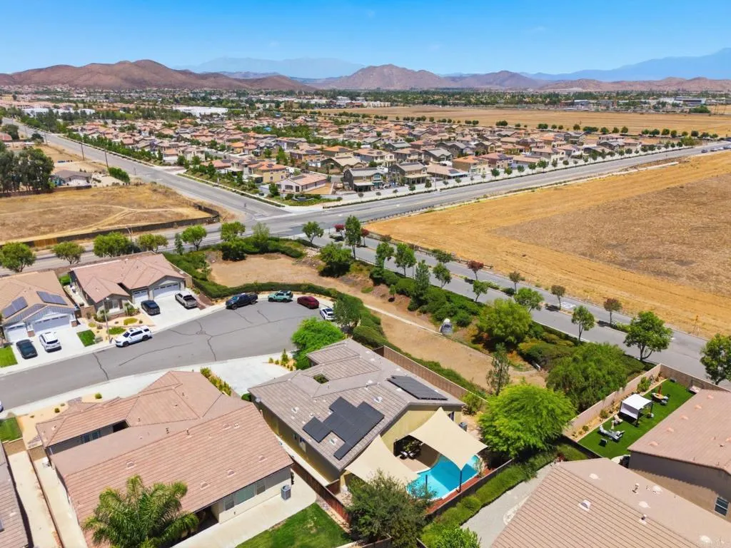 main property photo 67