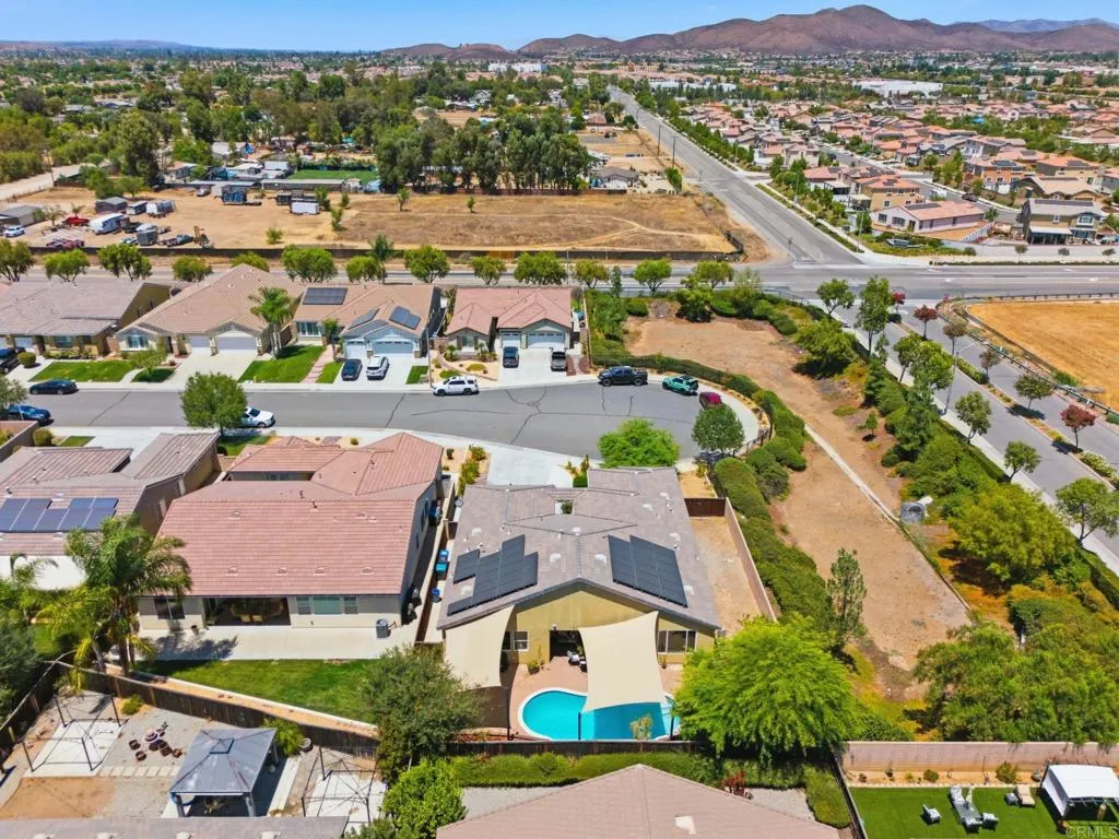 main property photo 68