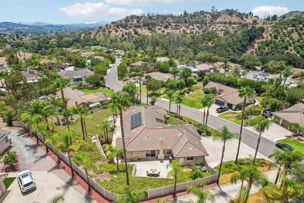 main property photo 64