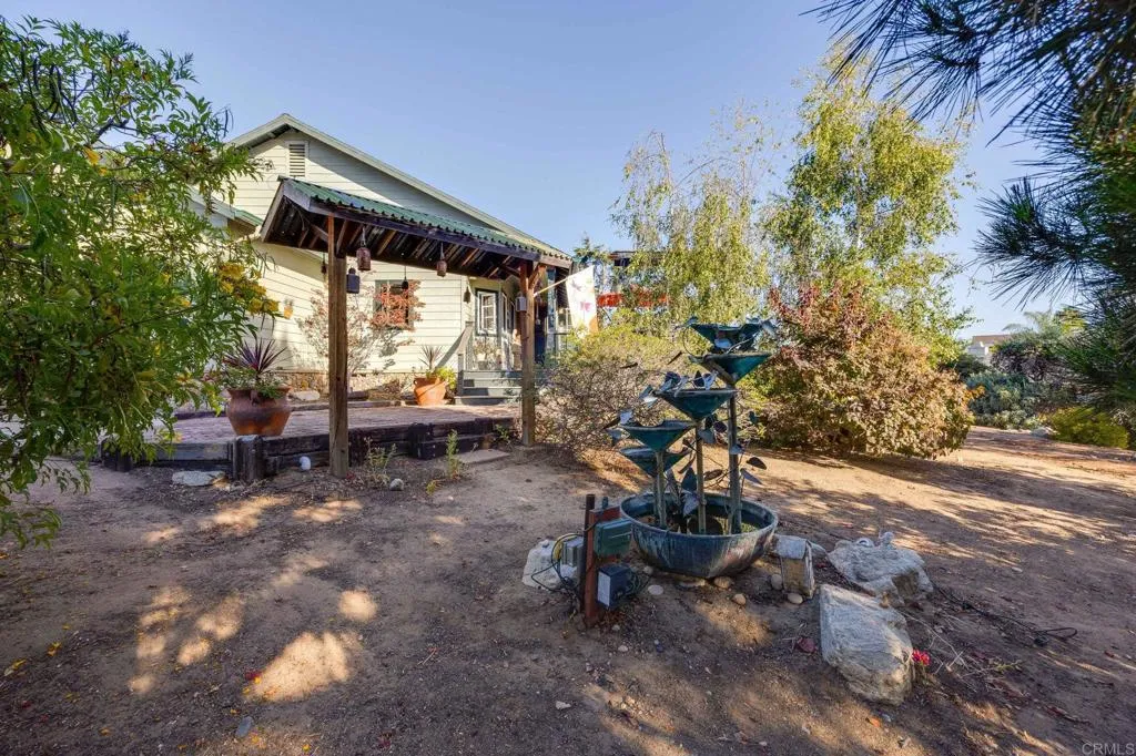 main property photo 38