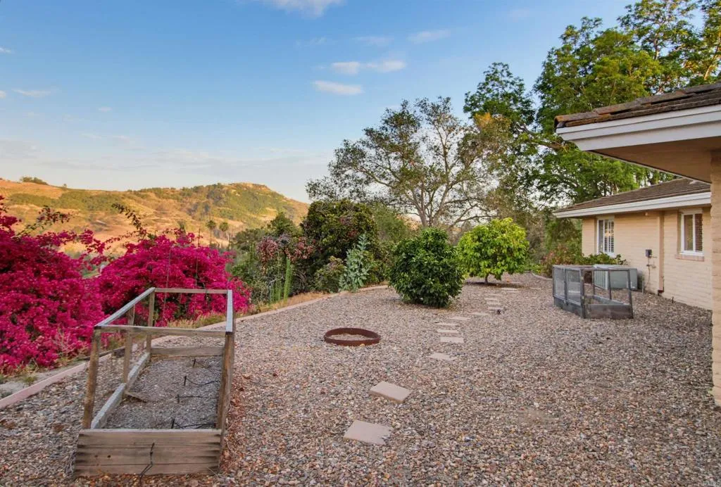 main property photo 61