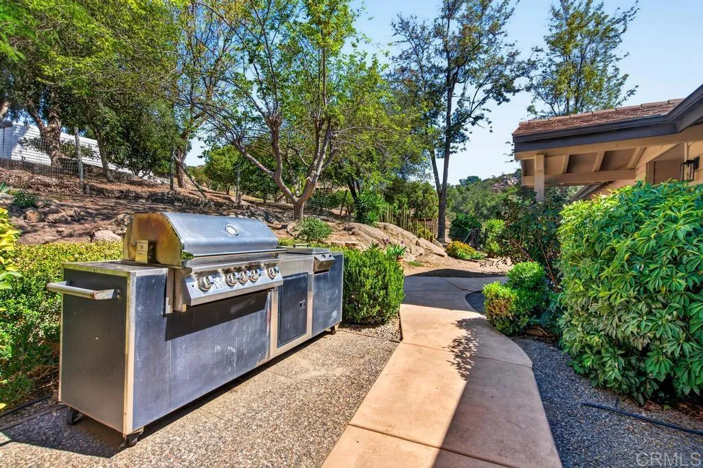 main property photo 58