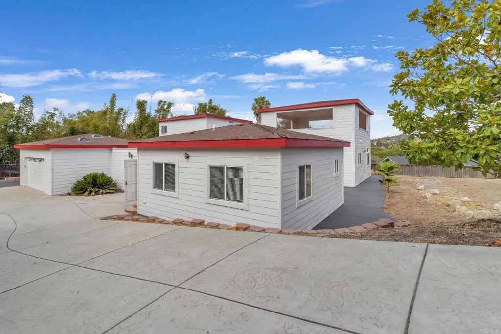 main property photo 49