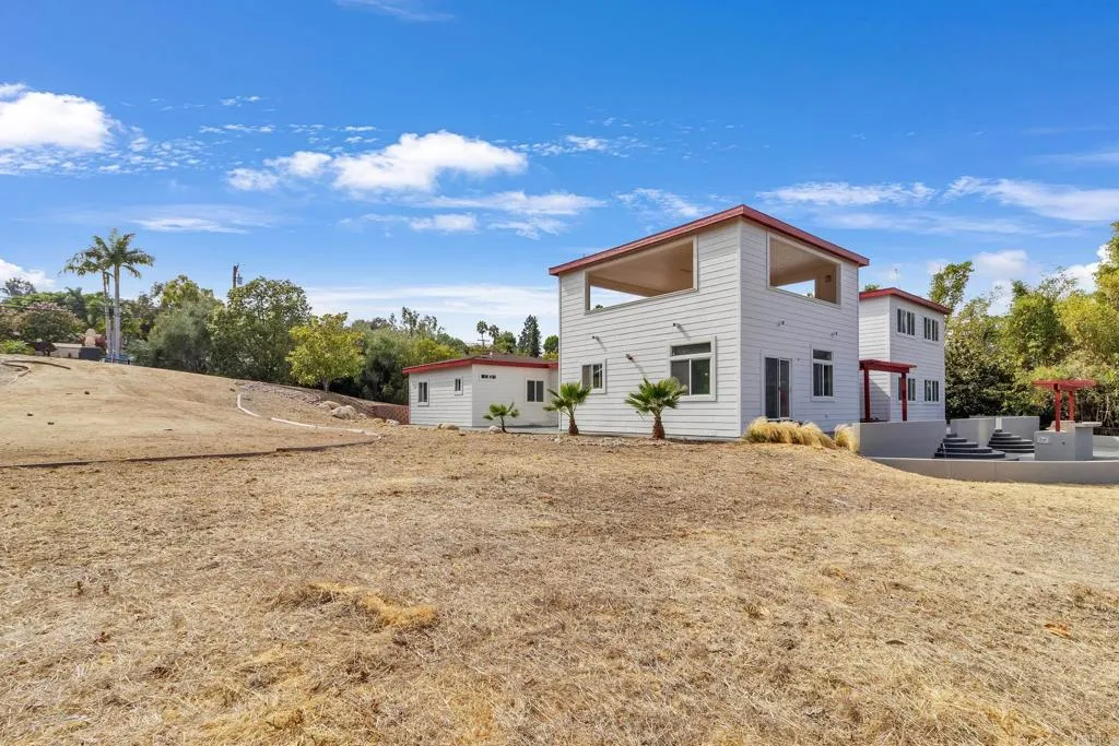 main property photo 53