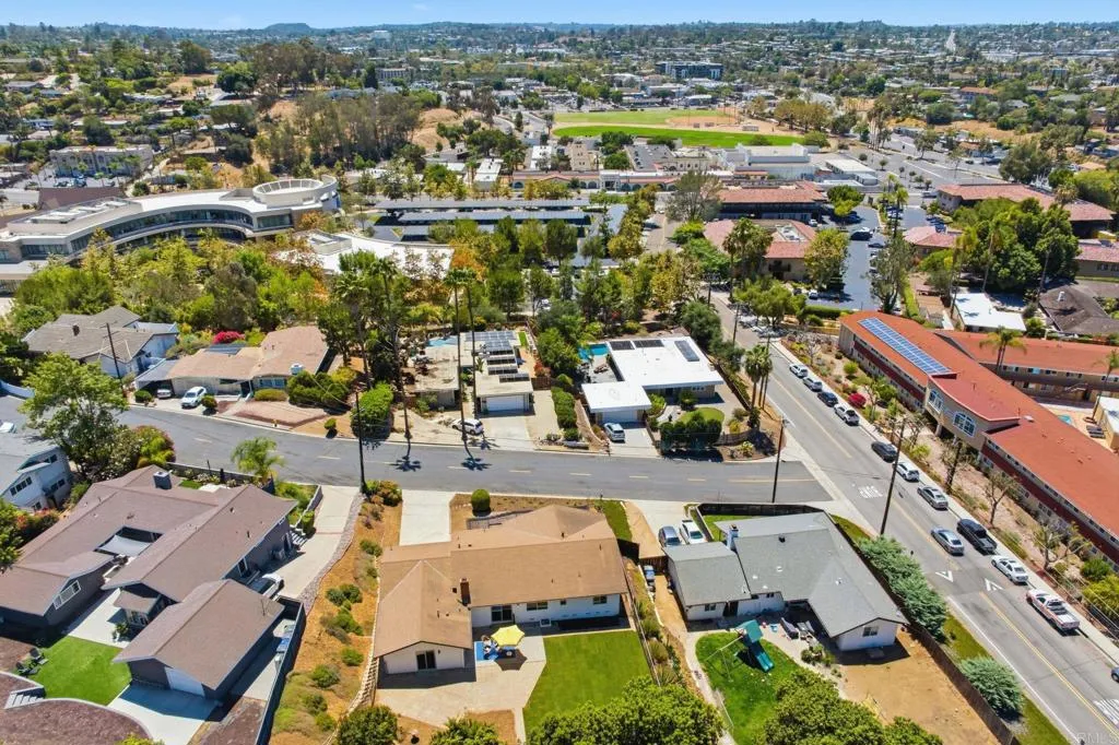 main property photo 61