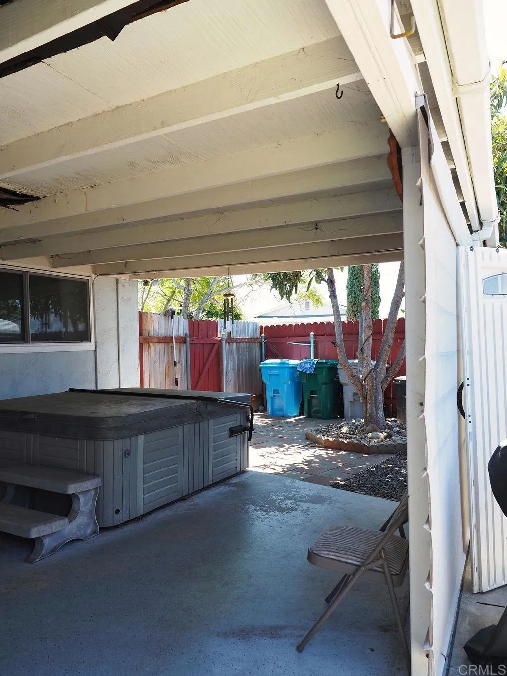 main property photo 23