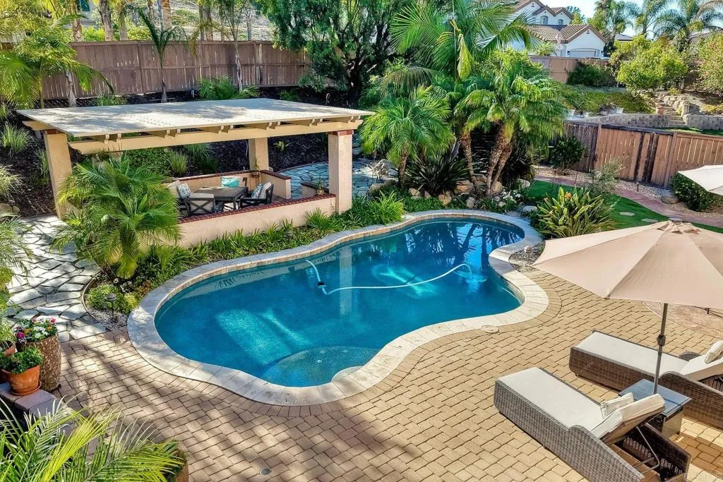 main property photo 48