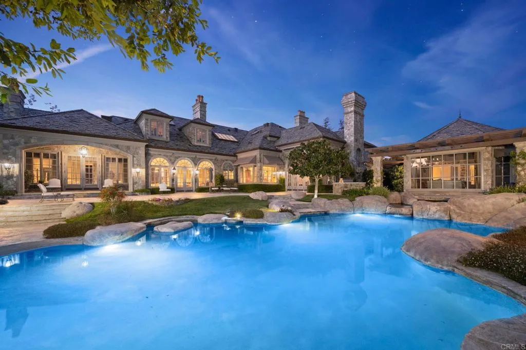 main property photo 34