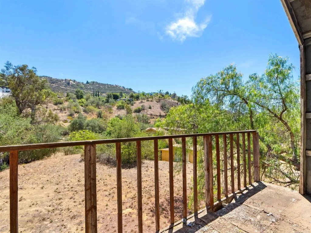 main property photo 41