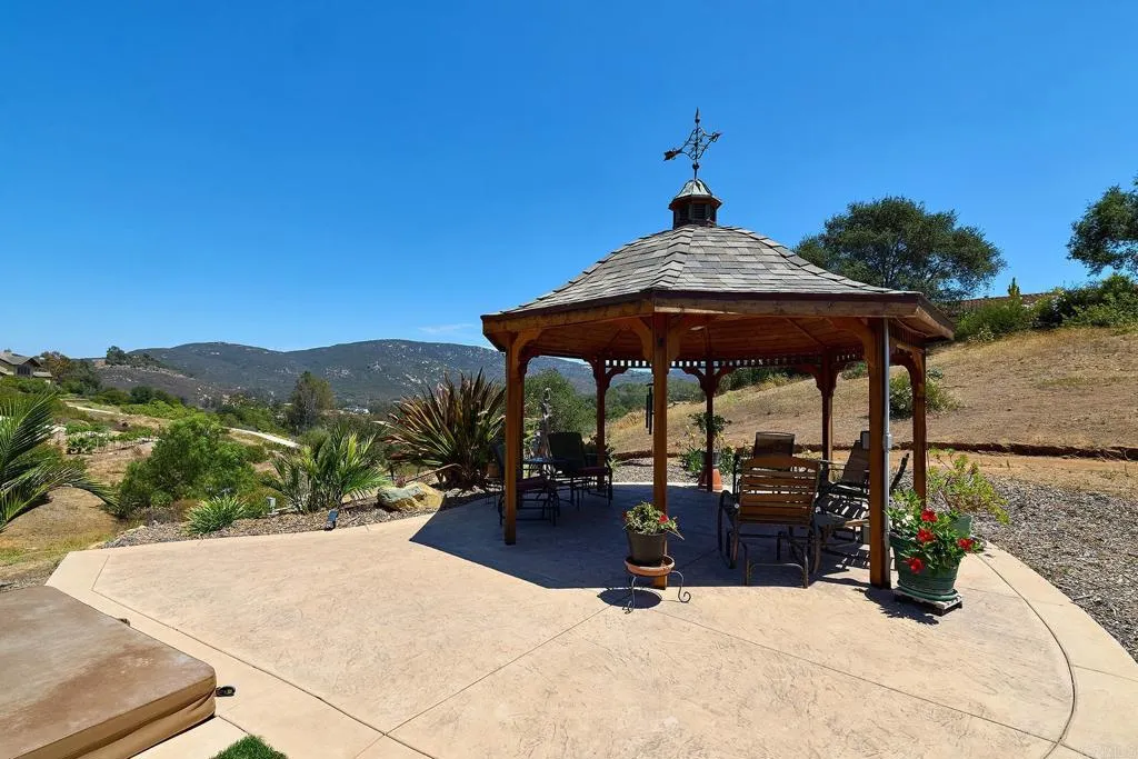 main property photo 52