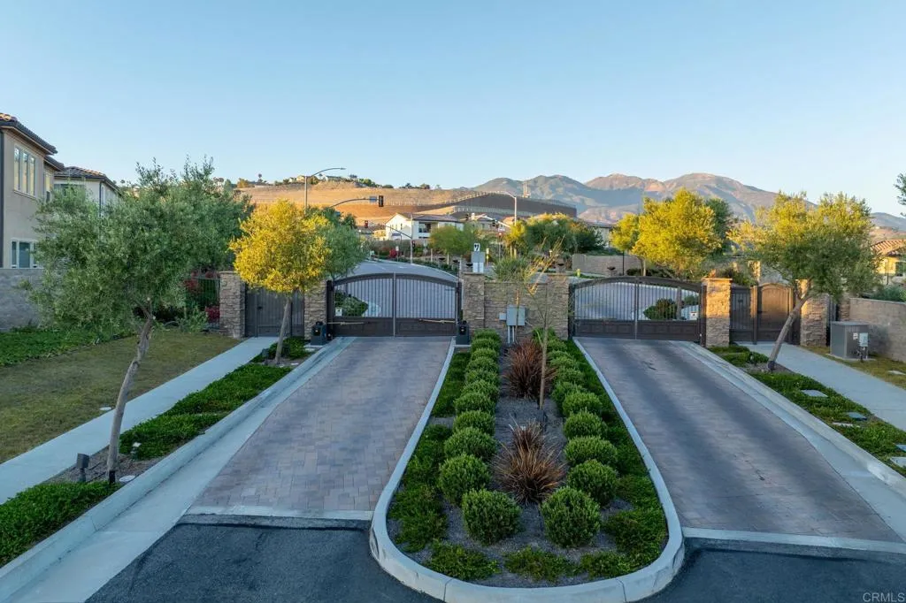 main property photo 66