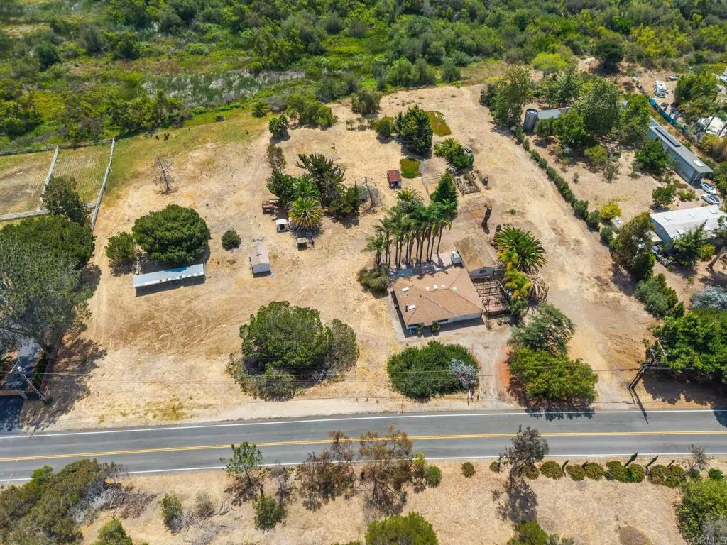 main property photo 24