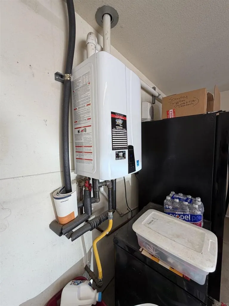 main property photo 17