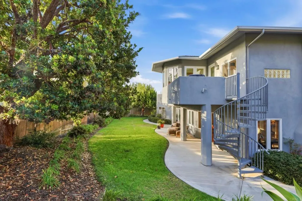 main property photo 50