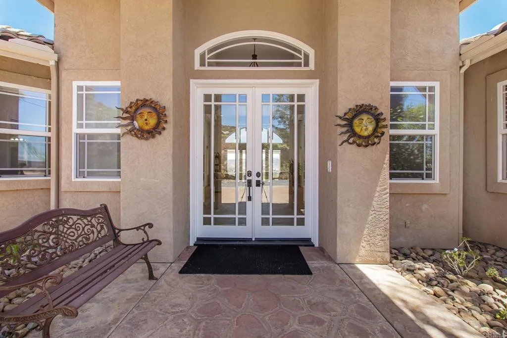 main property photo 22