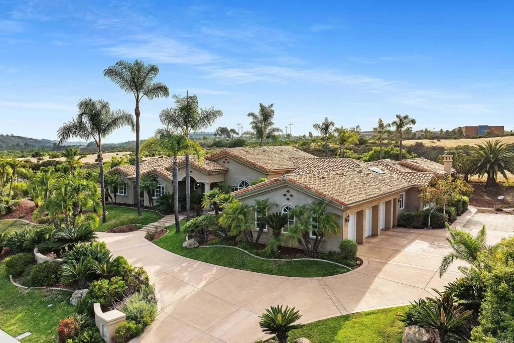 main property photo 24