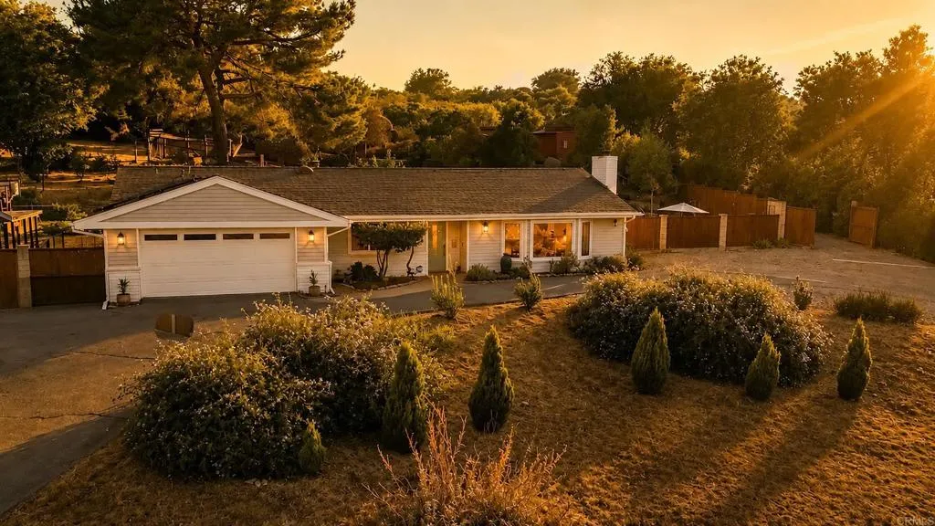 main property photo 70